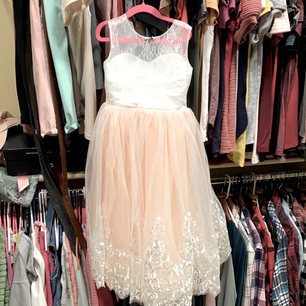 Blush pink and white toddler dress 4T